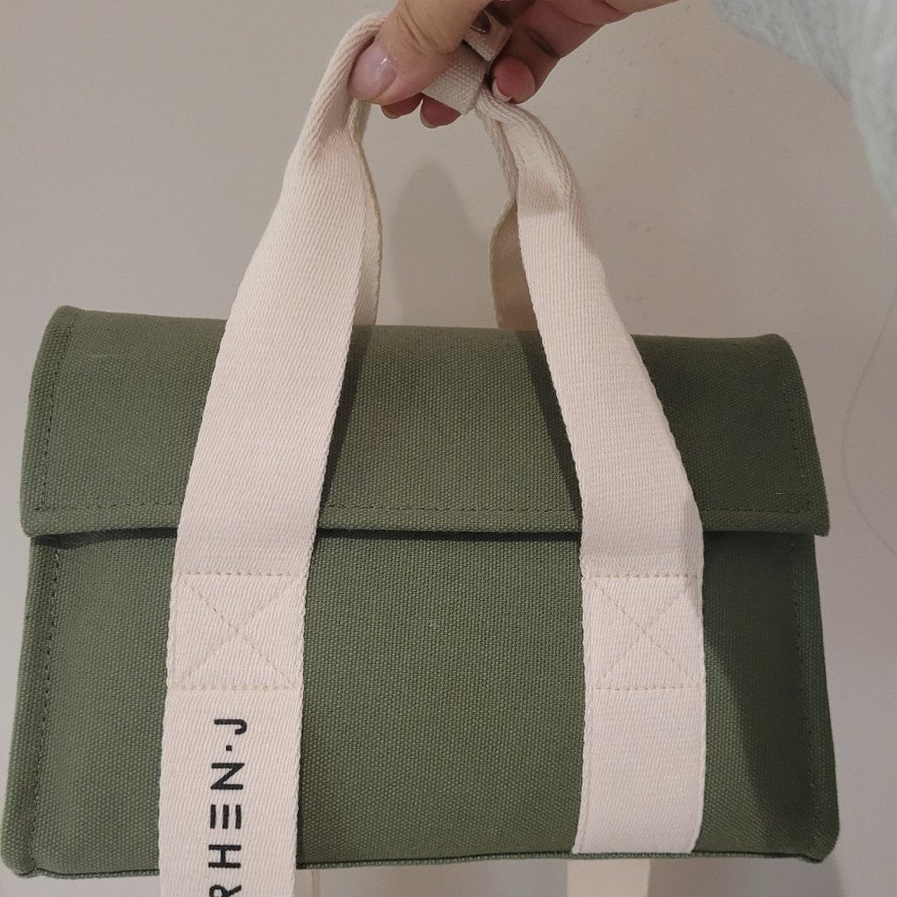 Marhen J Roy Nano Bag